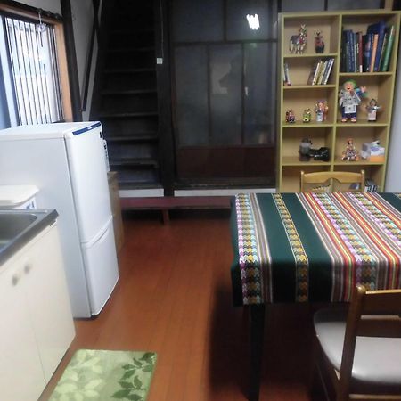 Share House Amigos Hotel Onomichi Bagian luar foto